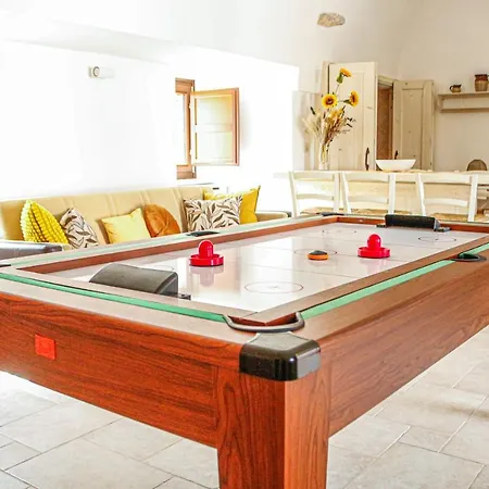 Trulli Olistici Villa Locorotondo