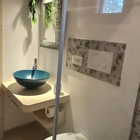 Trulli Olistici Villa *